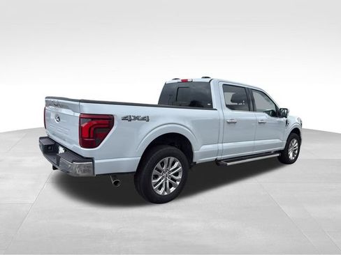 Used 2025 Ford F150 Lariat w/ Tow/Haul Package AWD/4WD image 9