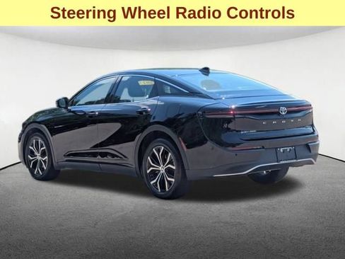 Used 2024 Toyota Crown AWD/4WD image 7