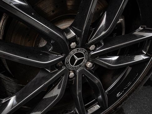 Used 2024 Mercedes-Benz GLE 580 4MATIC image 8