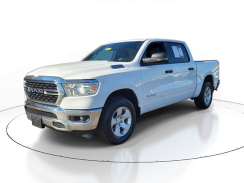Used 2023 RAM 1500 Big Horn AWD/4WD image 2
