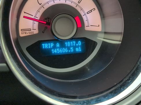 Used 2010 Ford Mustang Premium image 25