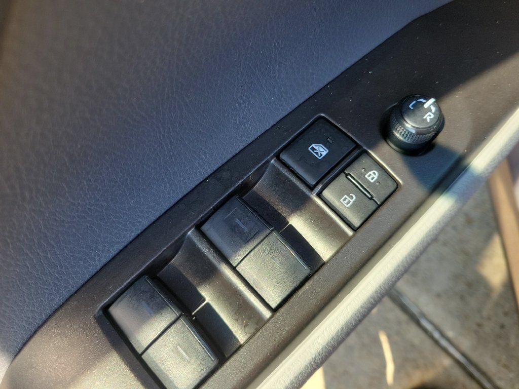 Used 2024 Toyota Camry LE FWD image 12