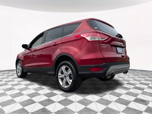 Used 2015 Ford Escape SE FWD image 10