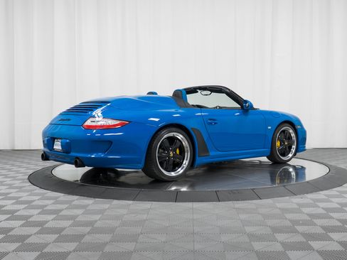 Used 2011 Porsche 911 Speedster image 7