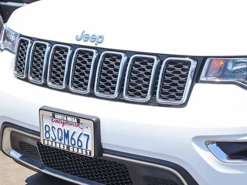 Used 2020 Jeep Grand Cherokee Limited RWD image 9