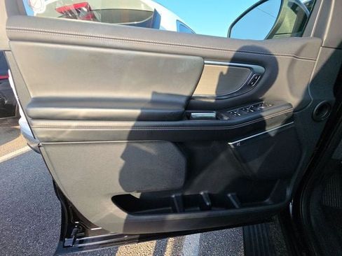 Used 2025 Ford Expedition Platinum AWD/4WD image 12