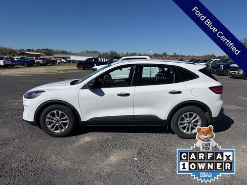 Certified 2022 Ford Escape S image 3