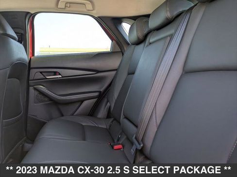 Used 2023 MAZDA CX-30 AWD 2.5 S w/ Select Package image 19