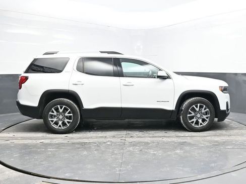 Used 2023 GMC Acadia SLT image 8