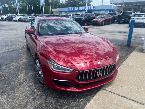 Used 2018 Maserati Ghibli S GranLusso AWD/4WD image 2
