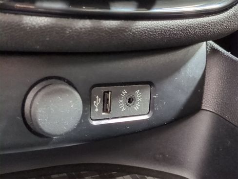 Used 2016 MINI Cooper Clubman S image 37