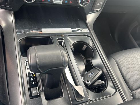 Used 2025 Ford F150 Lariat AWD/4WD image 19
