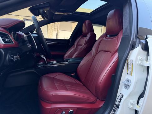 Used 2023 Maserati Ghibli Modena RWD image 12