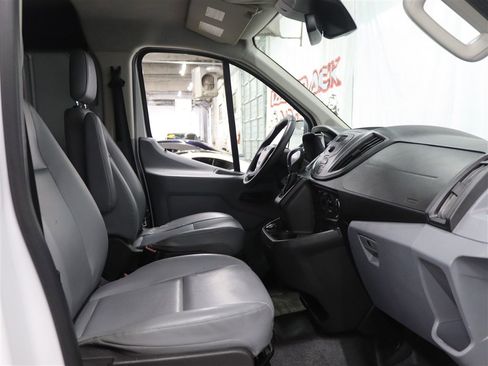 Used 2018 Ford Transit 150 130 Low Roof RWD image 16