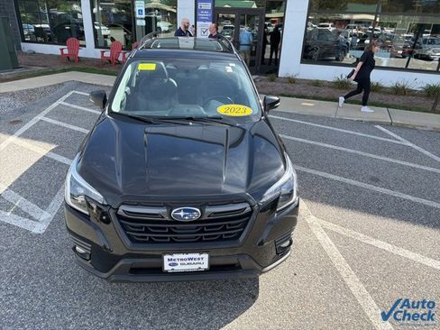 Used 2023 Subaru Forester Limited image 14