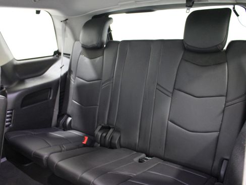 Used 2019 Cadillac Escalade Premium Luxury w/ LPO, Radiant Package AWD/4WD image 19