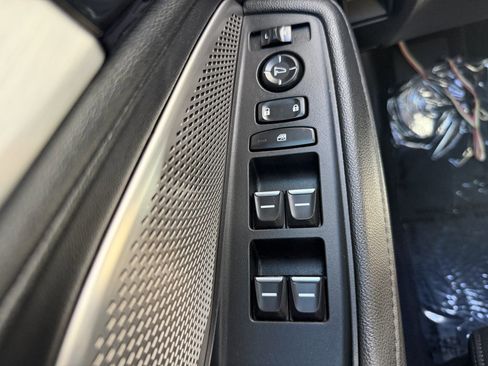 Used 2024 Acura MDX SH-AWD image 25