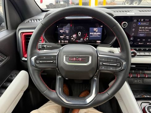 Used 2023 GMC Canyon AT4X image 57