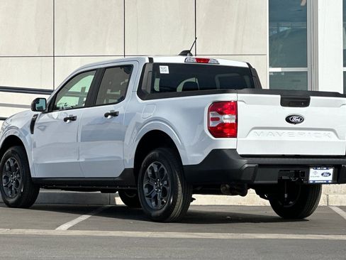 New 2026 Ford Maverick XLT w/ XLT Luxury Package FWD image 5