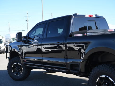 New 2026 Ford F250 Lariat w/ Tremor Off-Road Package image 15