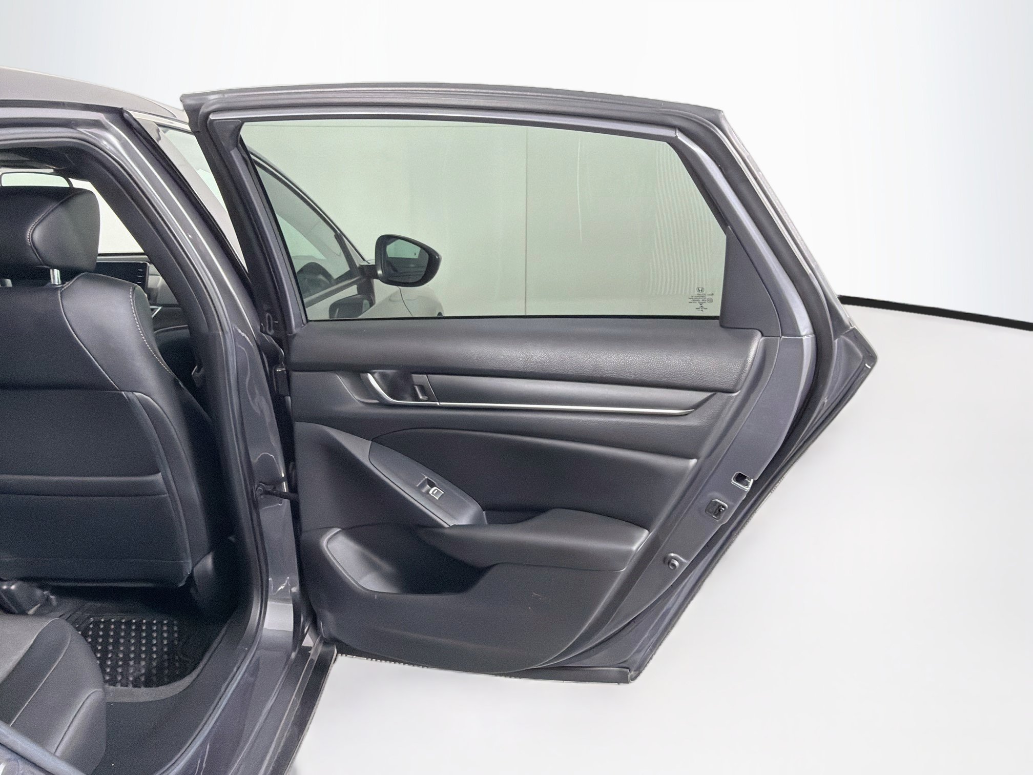 Used 2020 Honda Accord Sport image 27
