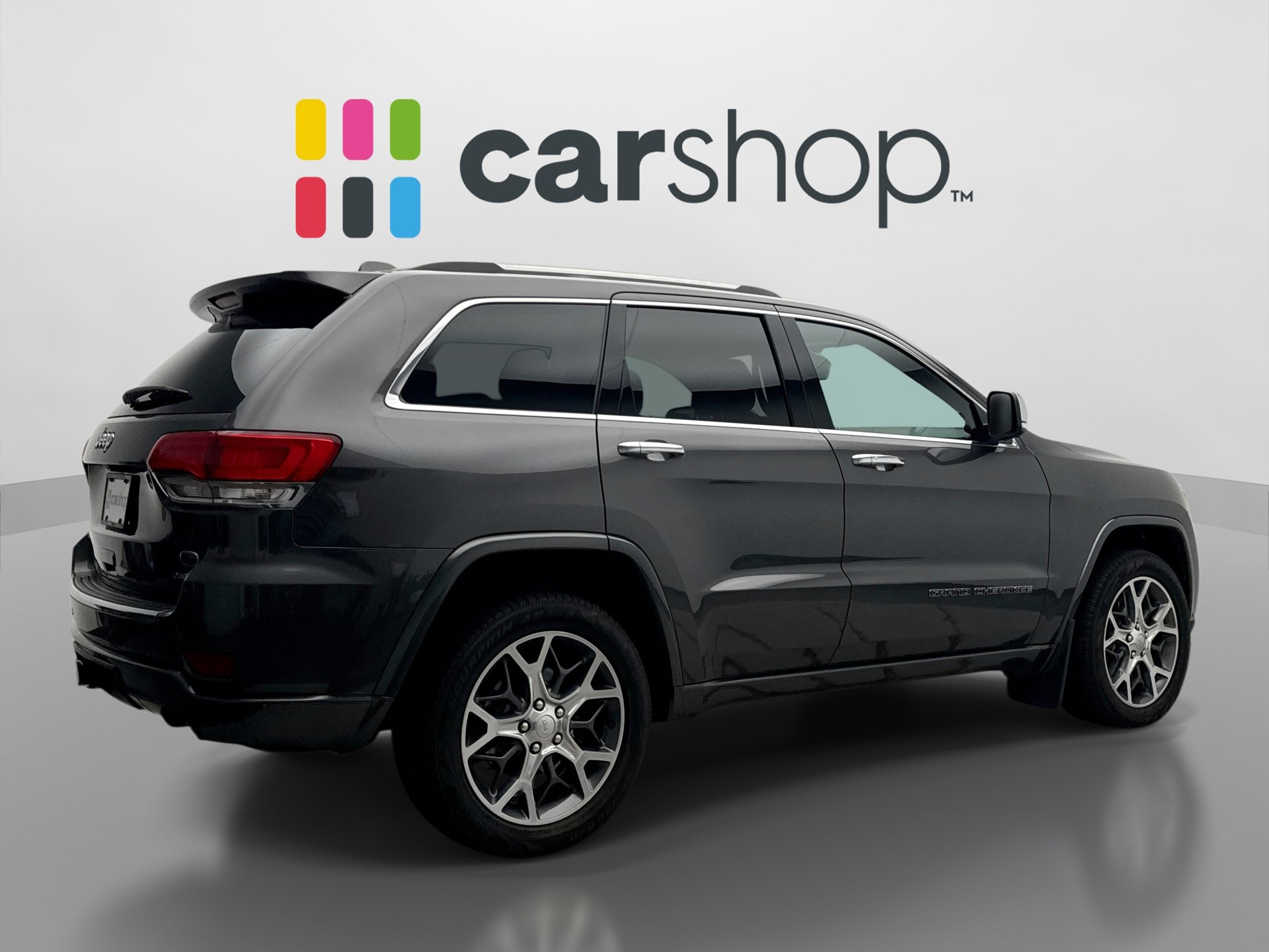 Used 2020 Jeep Grand Cherokee Overland AWD/4WD image 5