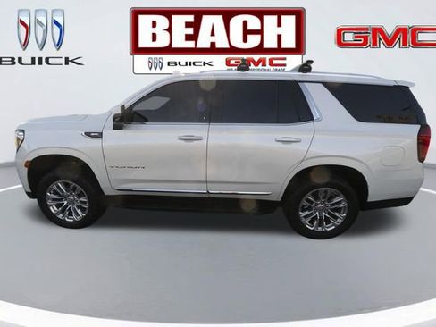 Used 2021 GMC Yukon SLT w/ SLT Luxury Package image 6