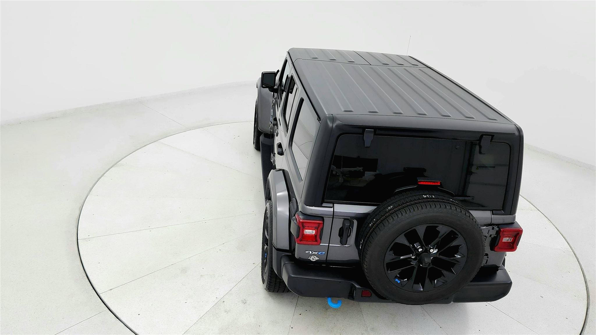 Used 2023 Jeep Wrangler Unlimited Sahara AWD/4WD image 16