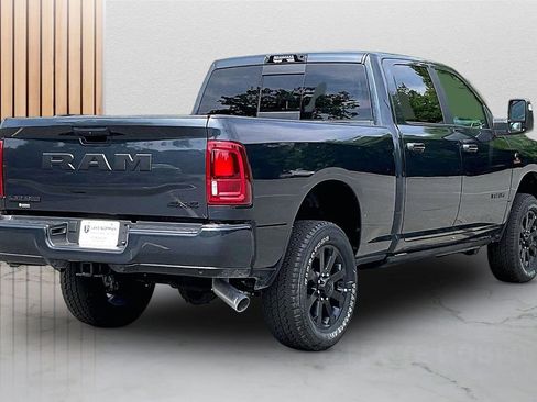 New 2026 RAM 2500 Laramie AWD/4WD image 9