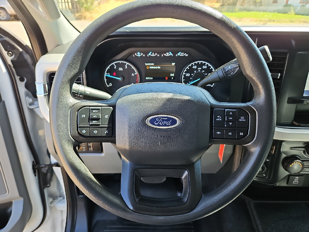 Used 2025 Ford F250 XL w/ XL Off-Road Package AWD/4WD image 21