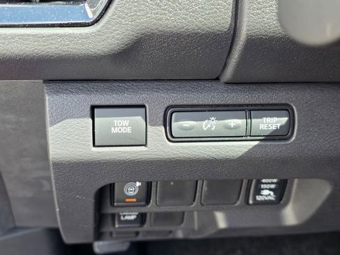 New 2026 Nissan Frontier SV w/ SV Convenience Package AWD/4WD image 14