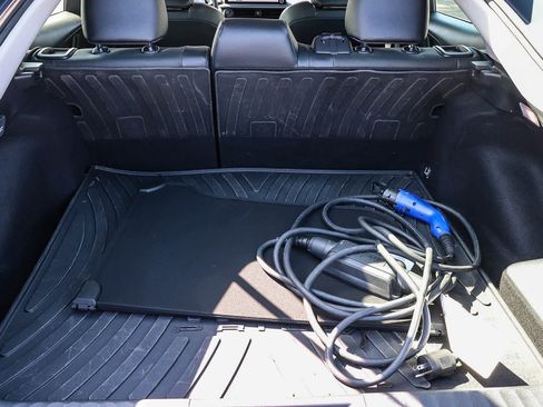 Used 2024 Toyota Prius Prime FWD image 16