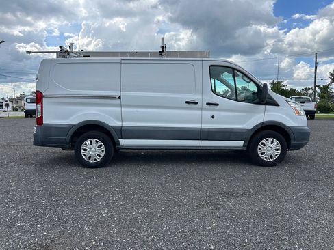Used 2016 Ford Transit 250 130 Low Roof image 5