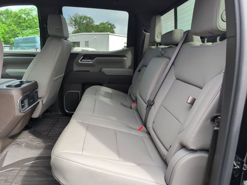 New 2026 GMC Sierra 1500 SLT w/ SLT Premium Plus Package AWD/4WD image 36