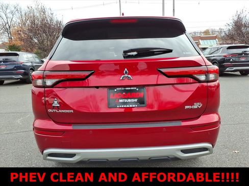 Used 2023 Mitsubishi Outlander SEL 40th Anniversary AWD/4WD image 6