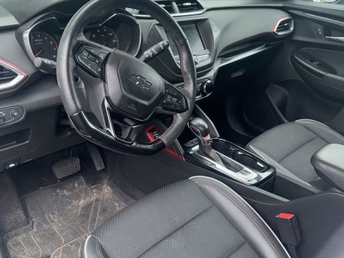 Used 2022 Chevrolet TrailBlazer RS AWD/4WD image 7
