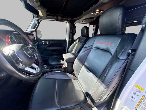 Used 2019 Jeep Wrangler Unlimited Rubicon image 17