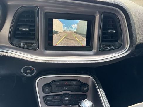 Used 2022 Dodge Challenger R/T RWD image 17