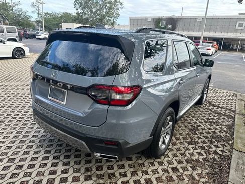 Used 2026 Honda Pilot EX-L image 5
