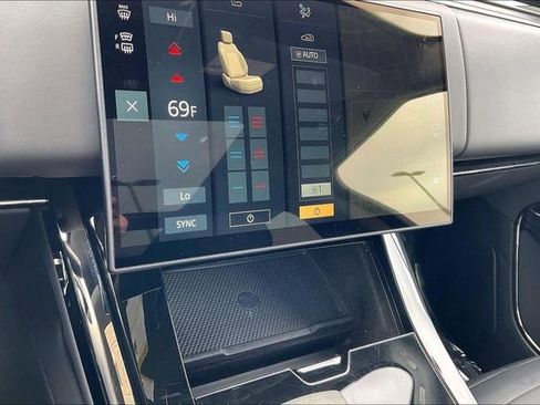 Used 2024 Land Rover Range Rover Sport Dynamic SE image 36