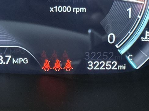 Used 2024 Genesis GV80 3.5T Advanced w/ Winter Weather Package AWD/4WD image 13