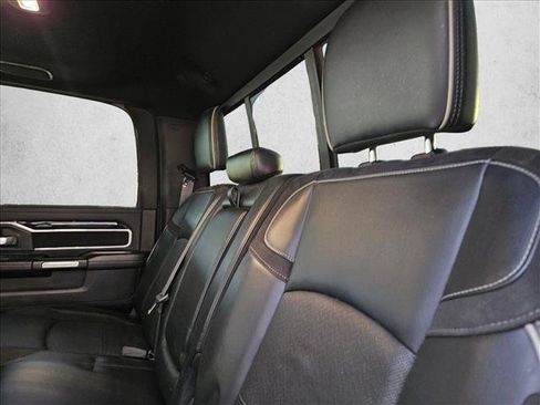 Used 2019 RAM 2500 Laramie AWD/4WD image 15