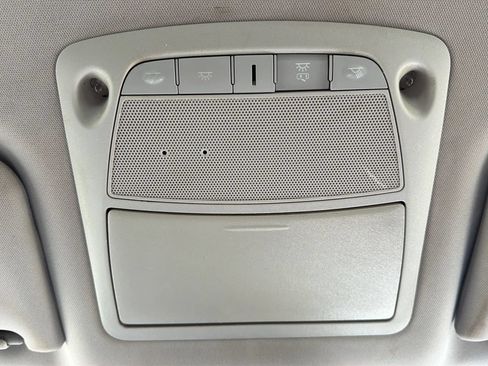Used 2018 Nissan Altima 2.5 SR FWD image 21