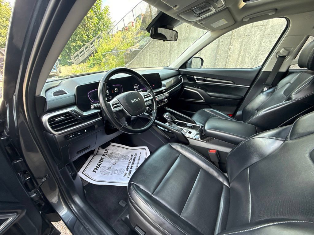 Used 2024 Kia Telluride S w/ S Sunroof Package AWD/4WD image 16