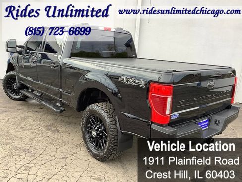 Used 2022 Ford F250 Lariat w/ Black Appearance Package image 4