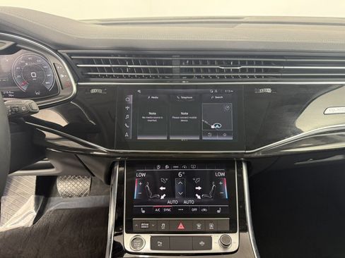 Used 2023 Audi Q7 2.0T Premium Plus w/ Premium Plus Package AWD/4WD image 19
