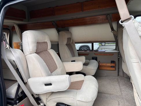 Used 1994 Ford E-150 and Econoline 150 RWD image 20