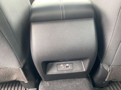 Used 2024 Nissan Altima 2.5 SV w/ SV Premium Package FWD image 38