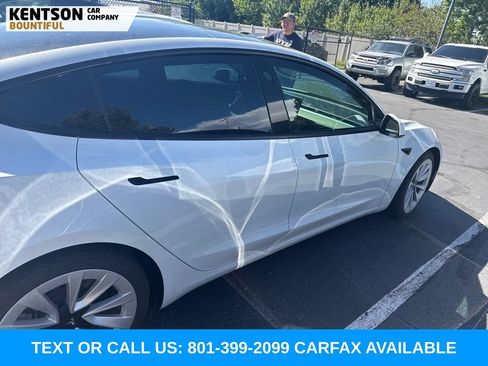 Used 2022 Tesla Model 3 Long Range AWD/4WD image 2