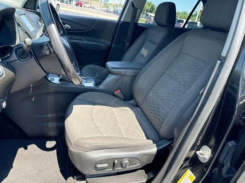 Used 2019 Chevrolet Equinox LT FWD image 19